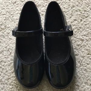 Girls Black Tap Shoe Size 9